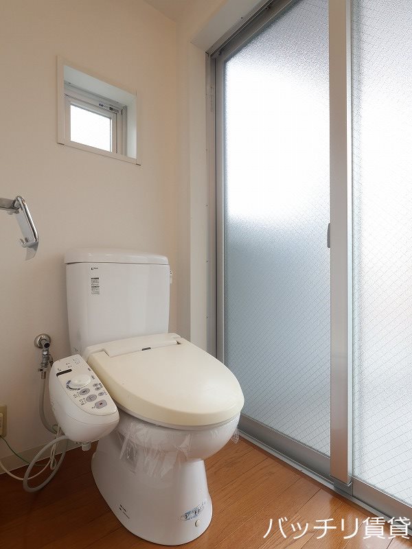 ＪＲ東海道本線 尾頭橋駅 徒歩8分 7階建 築17年のトイレ写真