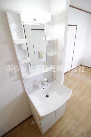 洗面設備　洗面所です