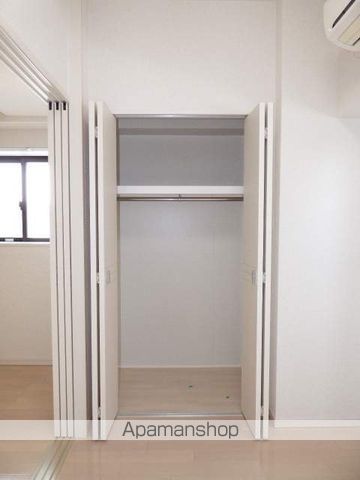 北大阪急行 緑地公園駅 徒歩9分 8階建 築16年の内装写真