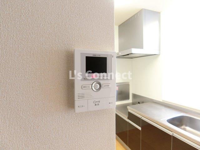 セキュリティ　突然の来客時もＴＶモニターホンでしっかり確認。