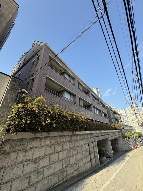 ＪＲ山手線 品川駅 徒歩8分 築28年