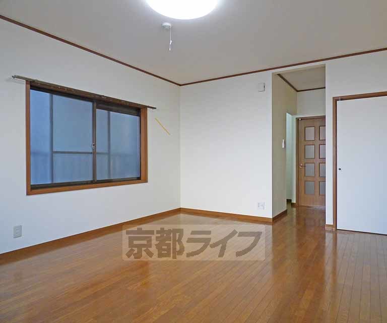 地下鉄烏丸線 北大路駅 徒歩15分 2階建 築33年の内装写真