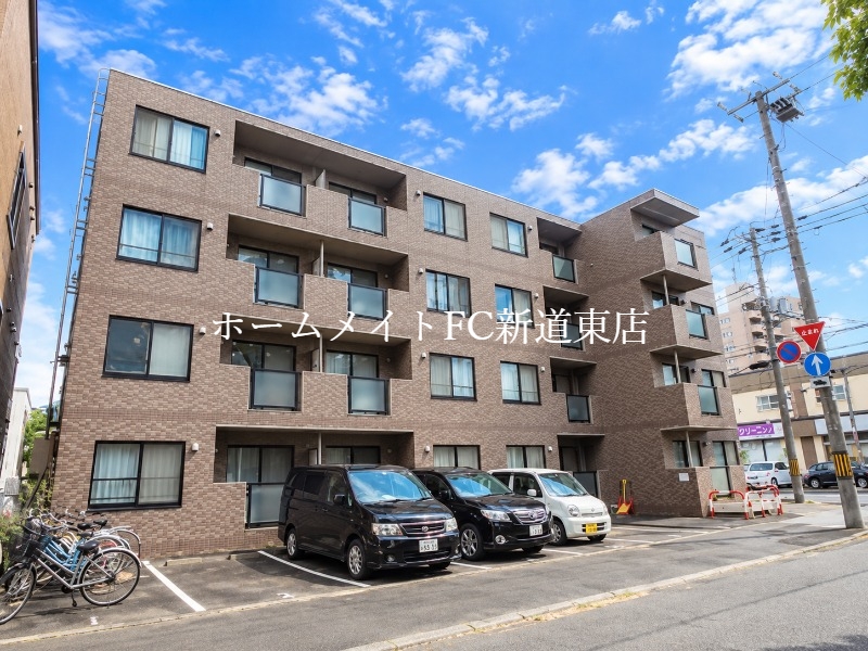 建物外観　建物外観