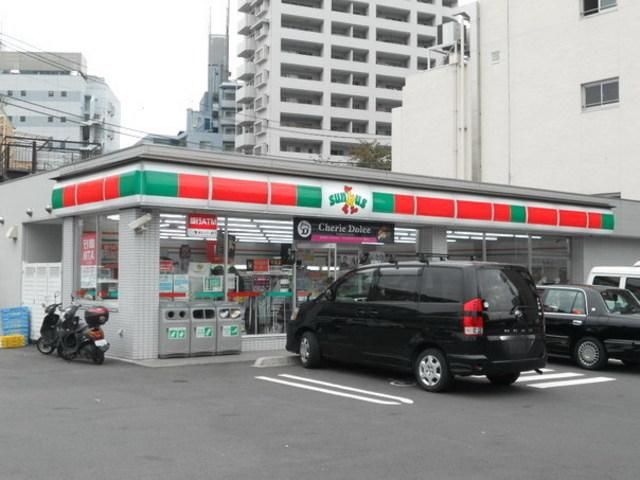 コンビニ　サンクス（コンビニ）まで155m