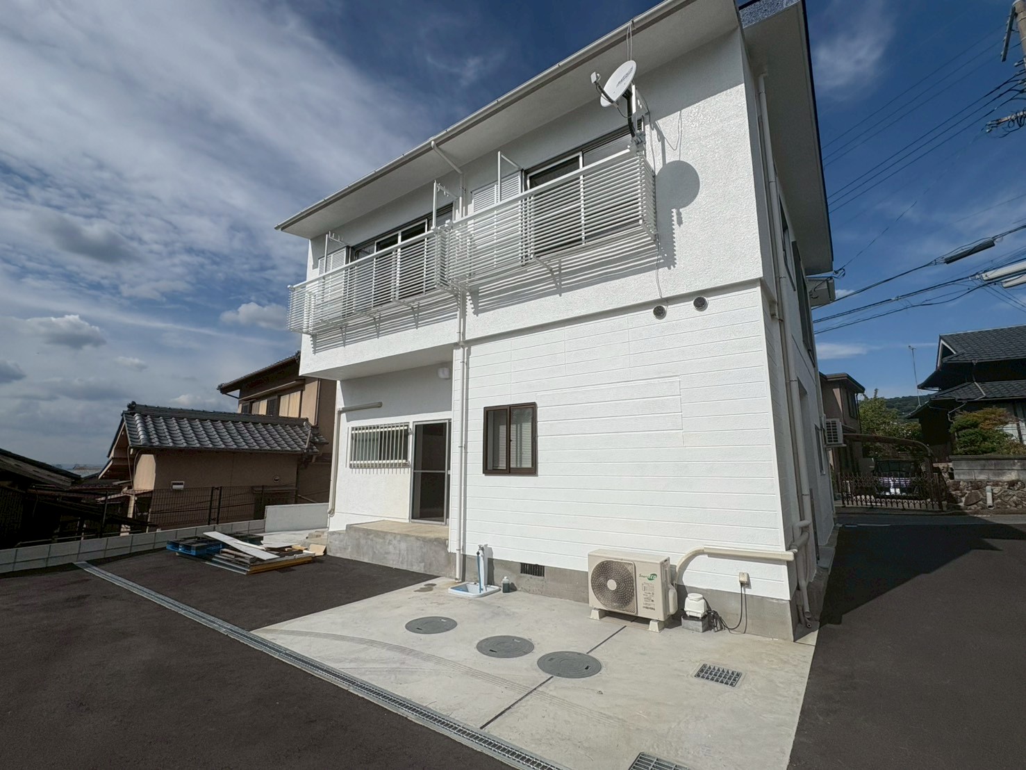 服部川戸建の外観写真
