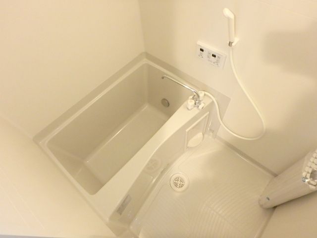 バス・シャワールーム　NULL