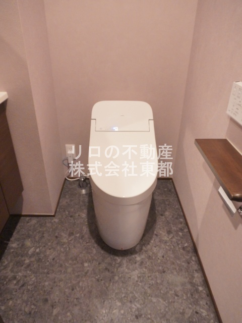 トイレ　洗浄便座付です！