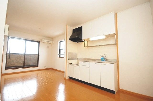 ボヌール美夜古泉 B棟のキッチン写真