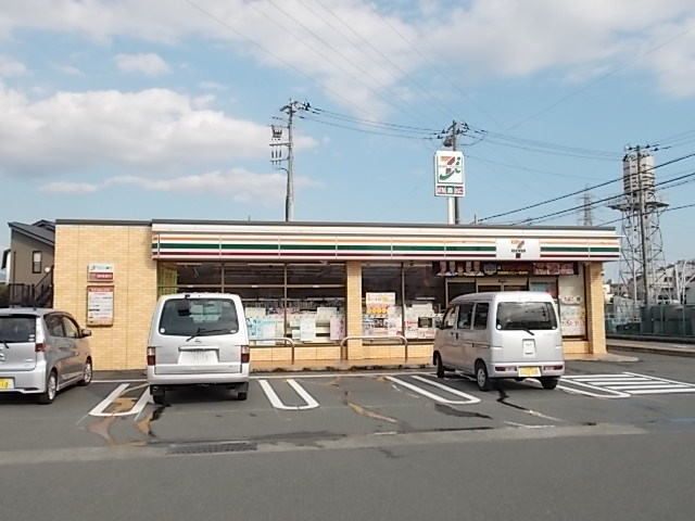 コンビニ　セブンイレブン水戸島１丁目店（コンビニ）まで1100m