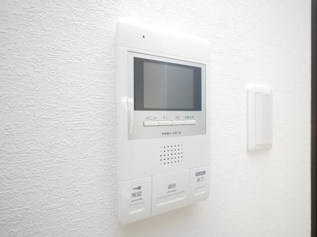 セキュリティ　防犯面に配慮としたＴＶモニターホン付きです！