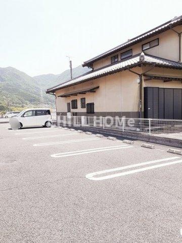 駐車場　当社、チルホームのHPもご覧ください(^^)/物件情報多数♪