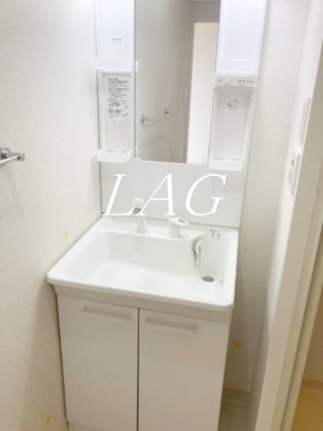 洗面設備　洗面台です。