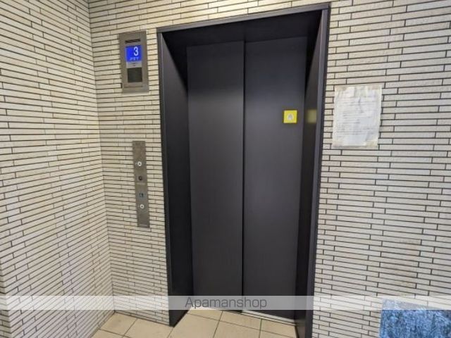 東急東横線 元住吉駅 徒歩18分 3階建 築13年の外観写真