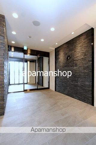 近鉄奈良線 大阪上本町駅 徒歩7分 15階建 築5年の外観写真