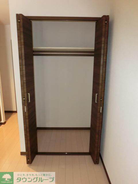 収納　たっぷり入る収納付き