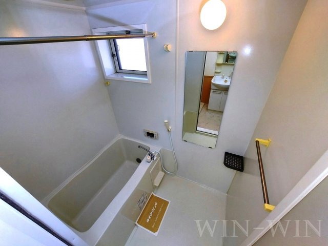 バス・シャワールーム　イメージ（同建物内別部屋の写真です）