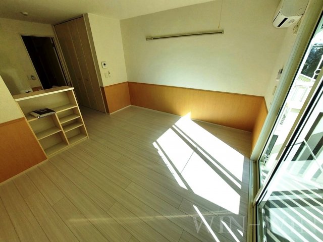 居室・リビング　イメージ（同建物内別部屋の写真です）