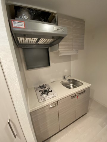 キッチン　2口ガスコンロ付きのシステムキッチンです♪