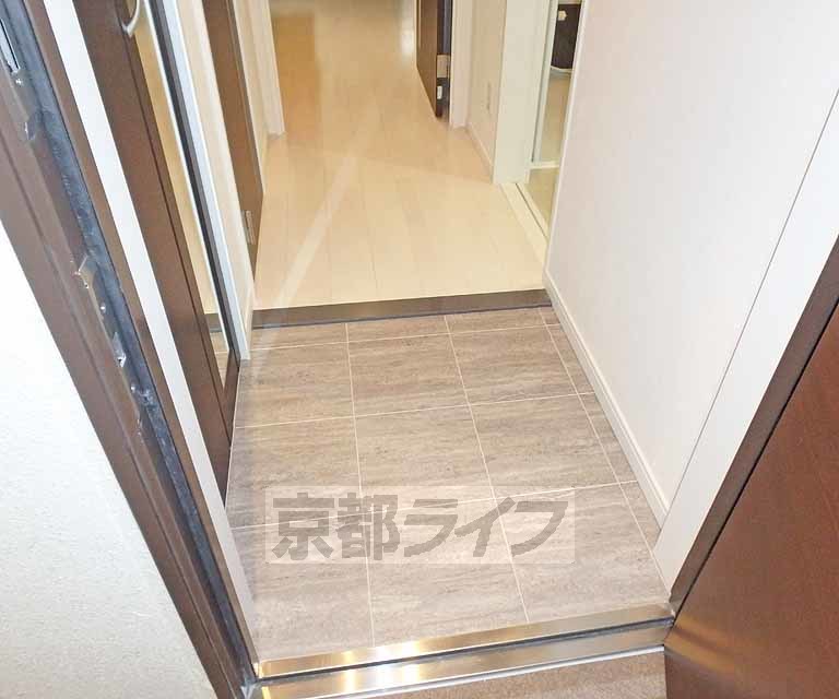 玄関　すっきりとした玄関です。