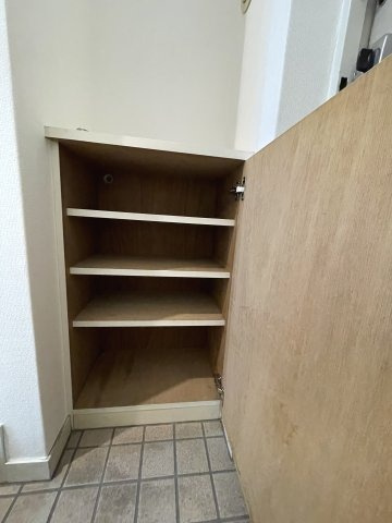収納　シューズボックスがあります