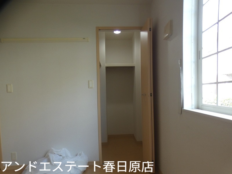 西鉄天神大牟田線 井尻駅 バス乗車時間：12分 最寄りバス停で下車 徒歩3分 2階建 築17年の内装写真