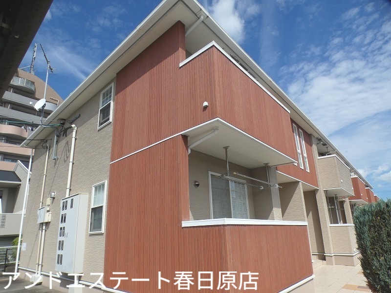 西鉄天神大牟田線 井尻駅 バス乗車時間：12分 最寄りバス停で下車 徒歩3分 築17年