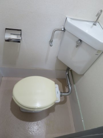 トイレ　シンプルで使いやすいトイレです