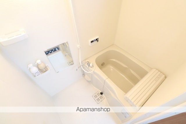 井原鉄道 川辺宿駅 徒歩13分 2階建 築28年の風呂写真