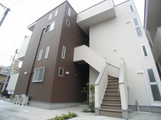 CB箱崎リヨン