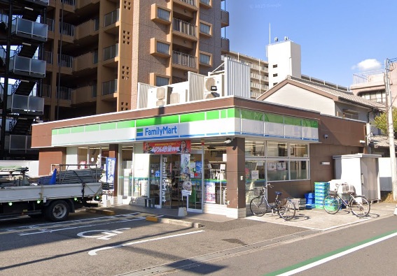コンビニ　ファミリーマート深江北一丁目店（コンビニ）まで201m