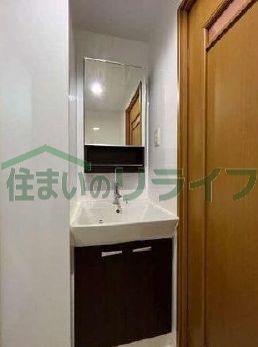洗面設備　前回募集時のお写真になります。