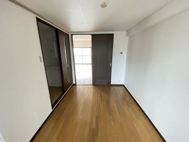第二中村マンションの居間写真