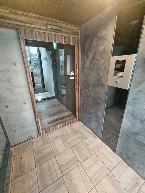 エントランス