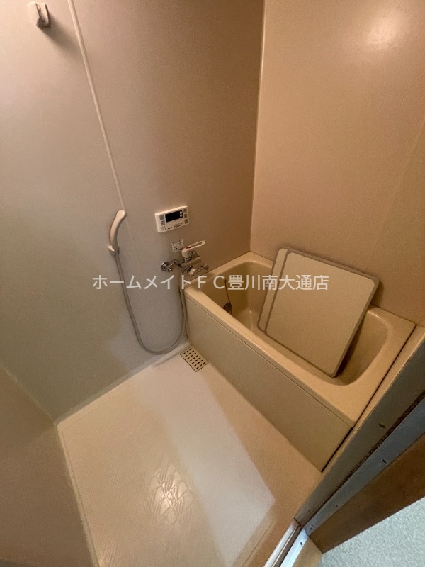 バス・シャワールーム　同型別部屋写真