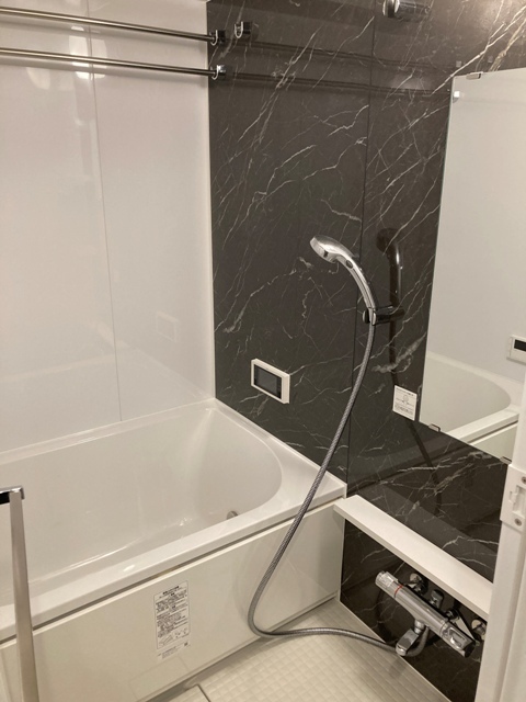 バス・シャワールーム　※写真は同タイプ住戸です。