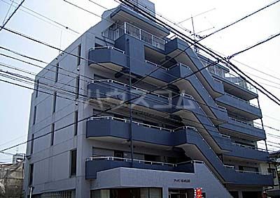 名古屋市昭和区天神町のマンションの建物外観