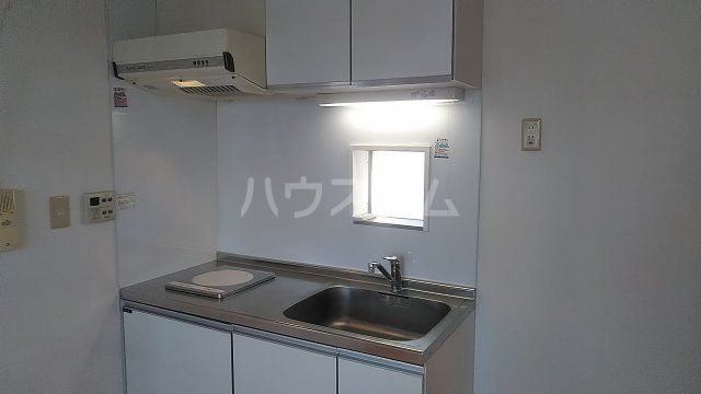 【川崎市中原区苅宿のマンションのキッチン】