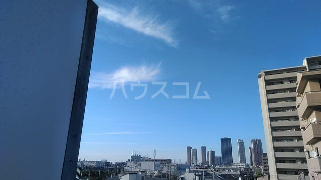 【川崎市中原区苅宿のマンションの眺望】