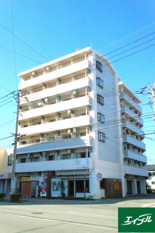 グランカーサ大牟田駅の建物外観