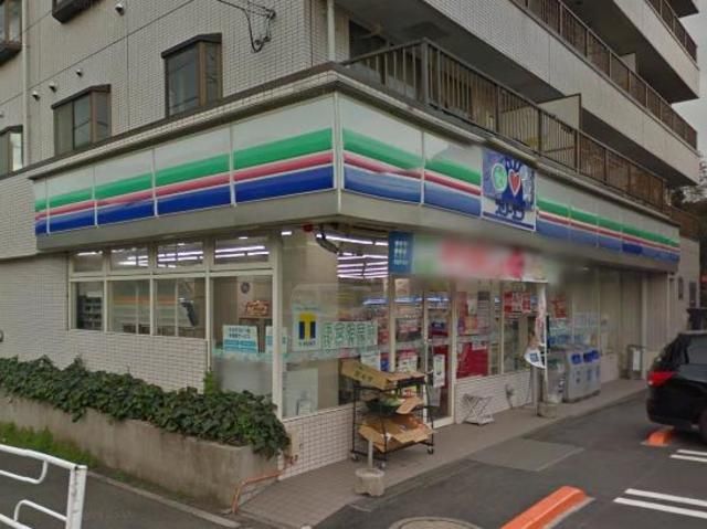 コンビニ　★★スリーエフ（コンビニ）まで680m