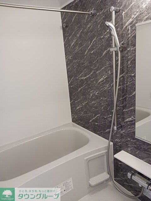 バス・シャワールーム　お問合せはタウンハウジングまで！※現地待合わせ相談可能