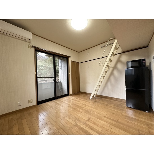 居室・リビング　洋室