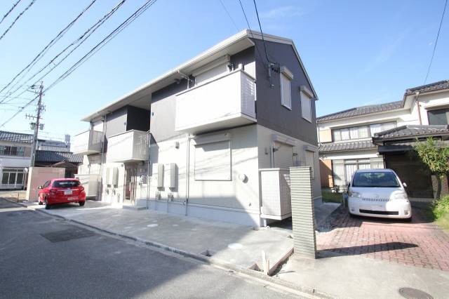 建物外観　１０２号室参照