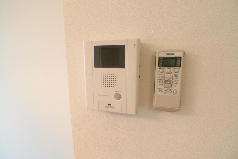 セキュリティ　テレビモニターフォンは女性でも安心ですね