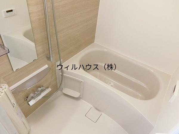 バス・シャワールーム　キレイな浴室！