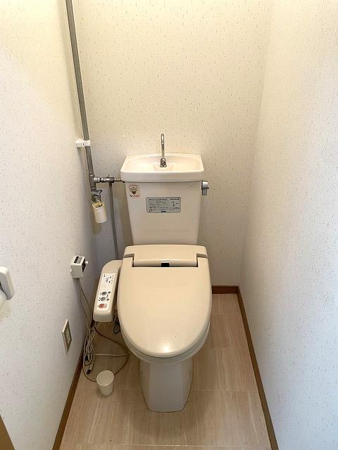 トイレ　トイレ