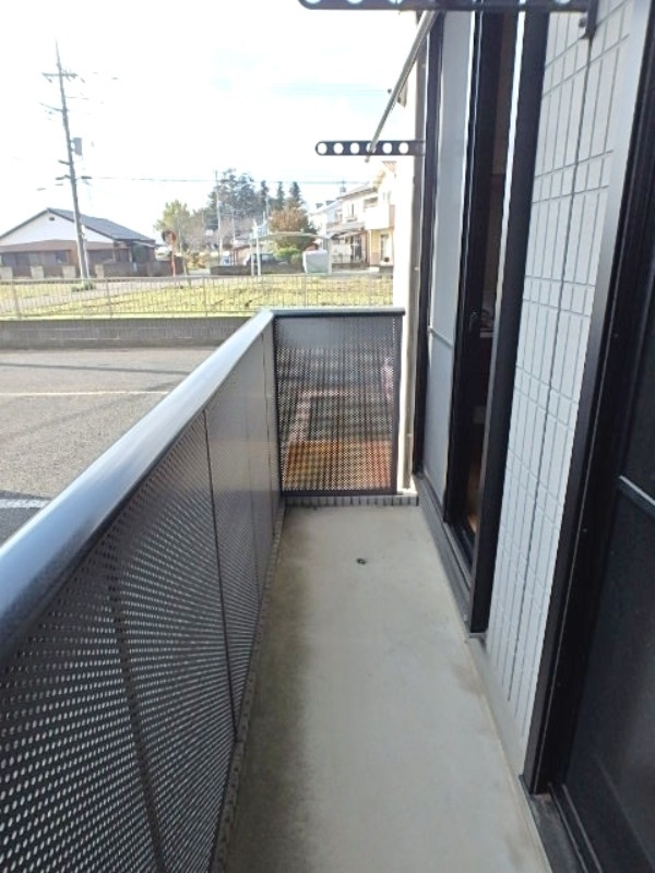 バルコニー　図面と現状に相違がある場合には現状を優先