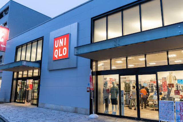 ショッピングセンター　ユニクロ稲城矢野口店（ショッピングセンター）まで708m