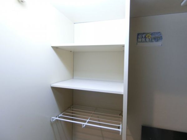 キッチン　キッチン収納