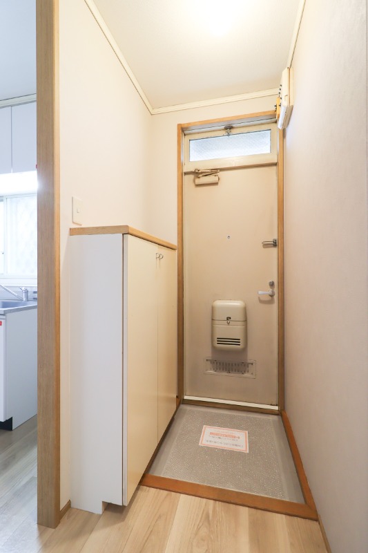 玄関　図面と現状に相違がある場合には現状を優先